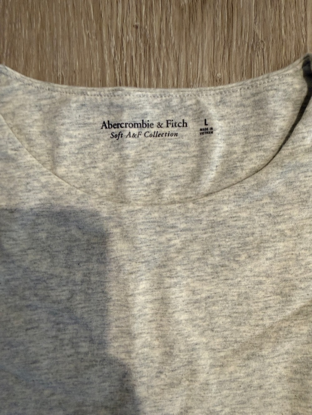 Abercrombie & Fitch Heather Gray Crew Neck Tee - Picture 2 of 2